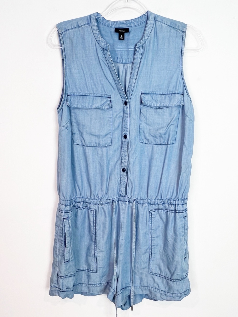 MOSSIMO BLUE CHAMBRAY SLEEVELESS SHORTS ROMPER WOMENS SZ LARGE